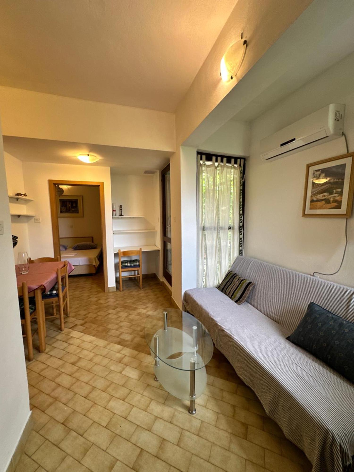 Apartamento Kornelija 2 Podgora Exterior foto